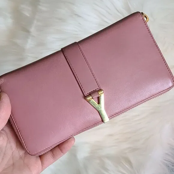 💯 Authentic YSL Wallet 🍀